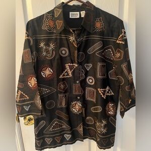 CHICO’S Design Sz 1 BLOUSE WOMEN'S Nice Graphic Embroidered Design Black Browns